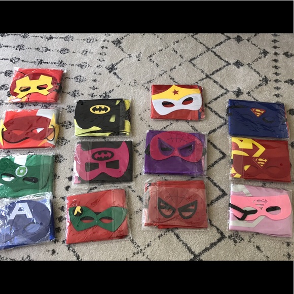 SOLD OUT! The Flash Cape + Mask Costume Set - Picture 3 of 3